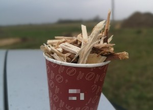 Sprzedam drewno z jabłoni, śliwki lub zrębkę